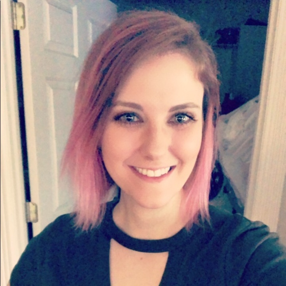 Meet your Posher, Kelli